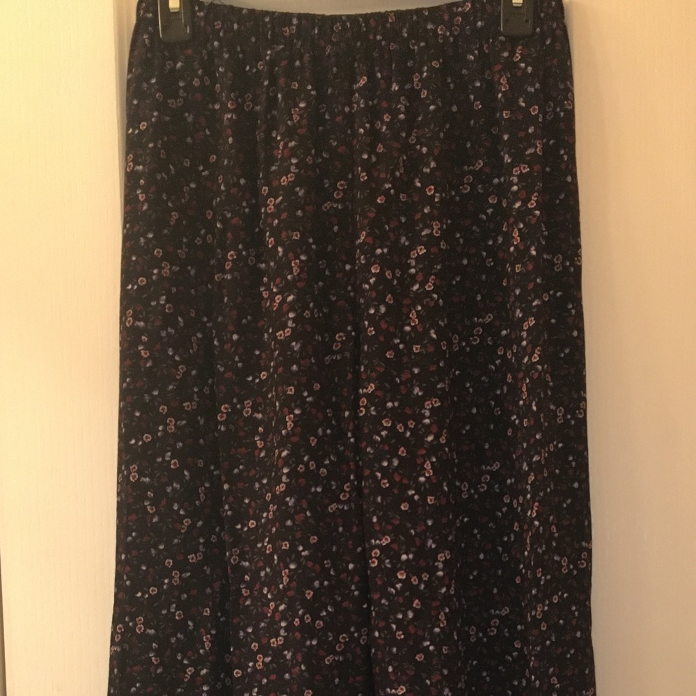 Floral Capri Pants